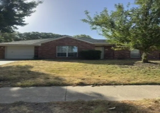 Photo 2 of Single family home for sale at 520 Jean Dr, Seagoville, TX 75159 | MLS# 21383626 | Listing updated on 2026-09-28