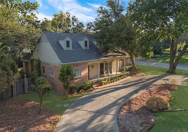 Photo 1 of Single family home for sale at 5859 Colhurst St, Dallas, TX 75230 | MLS# 21397055 | Listing updated on 2026-09-30