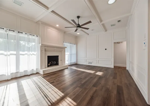 Photo 3 of Single family home for sale at 6313 Chelsea Way, Garland, TX 75044 | MLS# 21397004 | Listing updated on 2026-09-30