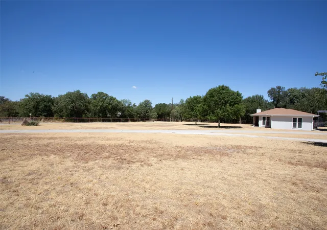 Photo 3 of Single family home for sale at 481 Lower Tonk Valley Rd, Graham, TX 76450 | MLS# 21397269 | Listing updated on 2026-09-28