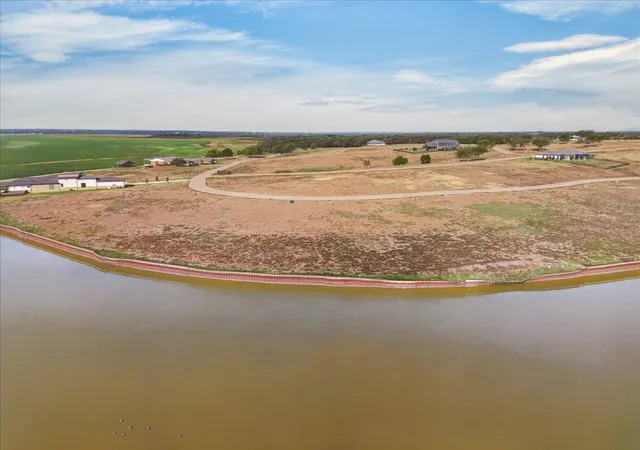 Photo 1 of Land for sale at 1219 Beacon Shore, Kemp, TX 75143 | MLS# 21397296 | Listing updated on 2026-10-01