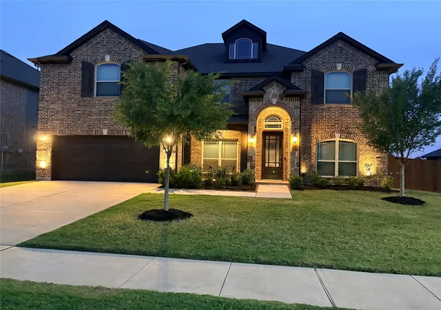 Photo 1 of Single family home for sale at 1606 Nighthawk Ln, Mansfield, TX 76063 | MLS# 21397344 | Listing updated on 2026-09-28
