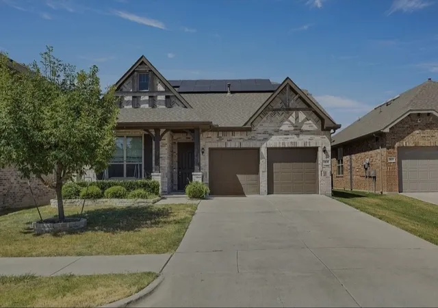 Photo 1 of Single family home for sale at 1819 Lone Lynx Way, Wylie, TX 75098 | MLS# 21396633 | Listing updated on 2026-09-28