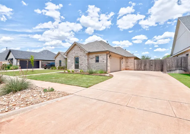 Photo 2 of Single family home for sale at 6417 Tin Cup, Abilene, TX 79606 | MLS# 21397363 | Listing updated on 2026-10-05