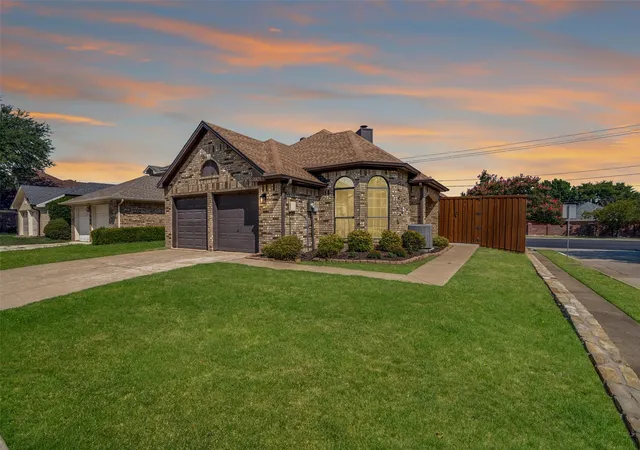 Photo 2 of Single family home for sale at 3801 Suffolk Ln, Plano, TX 75023 | MLS# 21397508 | Listing updated on 2026-10-08