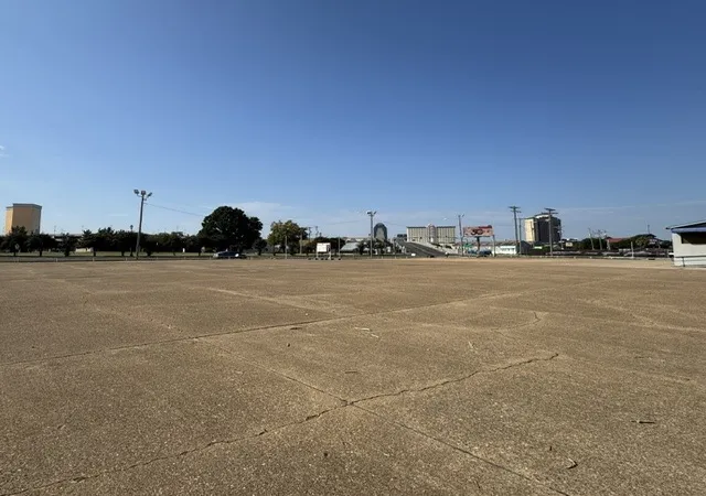 Photo 3 of Land for sale at 207 E Texas St, Bossier City, LA 71111 | MLS# 21397510 | Listing updated on 2026-09-28
