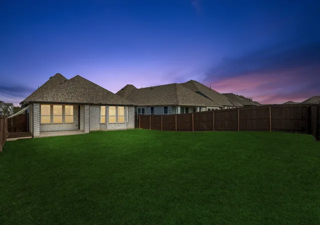 Photo 3 of Single family home for sale at 683 Brockwell Bnd, Forney, TX 75126 | MLS# 21392064 | Listing updated on 2026-10-08