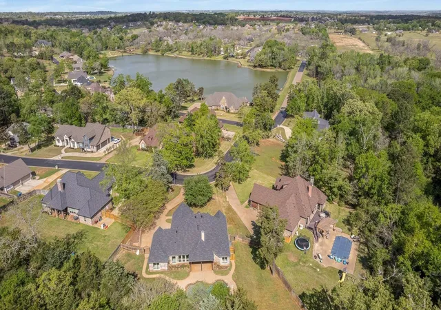 Photo 40 of Single family home for sale at 333 Hines Xing, Bullard, TX 75757 | MLS# 21392074 | Listing updated on 2026-09-28
