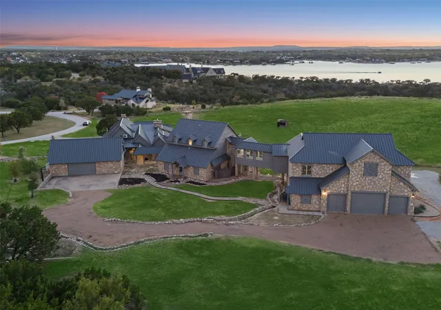Photo 2 of Mansion for sale at 1091 Hl Country Ct, Graford, TX 76449 | MLS# 21396480 | Listing updated on 2026-10-05