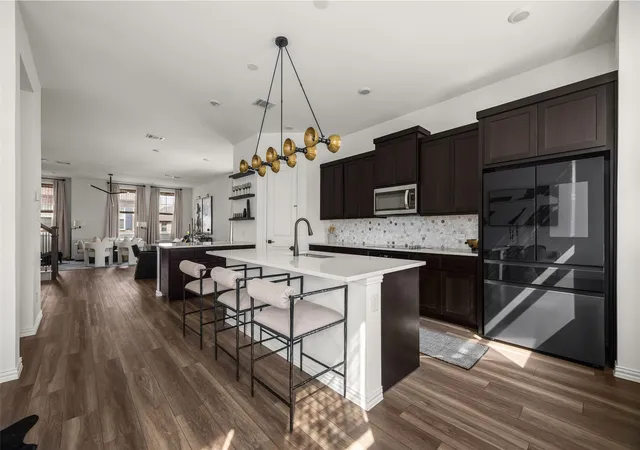 Photo 1 of Single family home for sale at 7537 Laburnam Rd, Dallas, TX 75228 | MLS# 21396551 | Listing updated on 2026-10-04