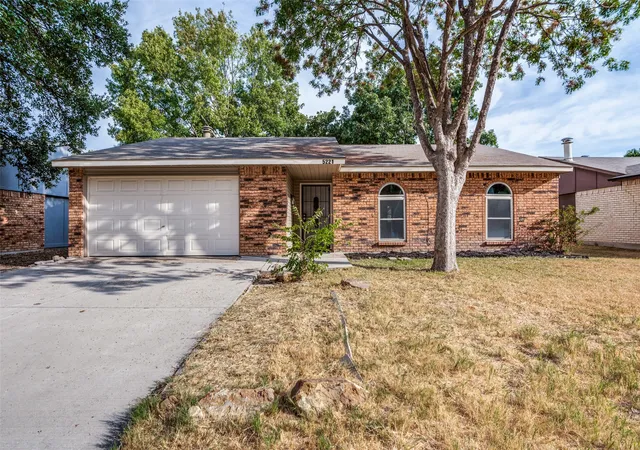 Photo 2 of Single family home for sale at 5221 Alpha Dr, The Colony, TX 75056 | MLS# 21397605 | Listing updated on 2026-09-28