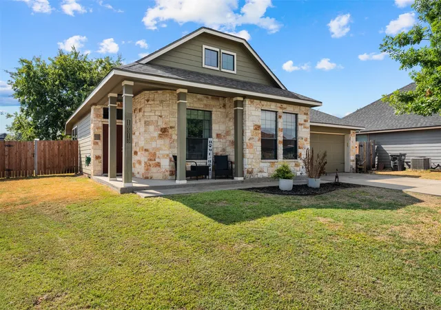 Photo 1 of Single family home for sale at 10313 Condor Loop, Waco, TX 76708 | MLS# 21359624 | Listing updated on 2026-10-06