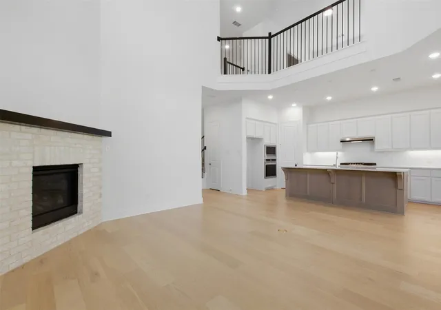 Photo 4 of Single family home for sale at 1437 Trevi Rd, Rockwall, TX 75087 | MLS# 21393084 | Listing updated on 2026-09-28