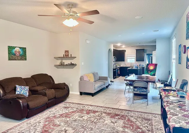 Photo 4 of Single family home for sale at 31610 Brown Fern Dr, Fulshear, TX 77441 | MLS# 21397817 | Listing updated on 2026-09-29