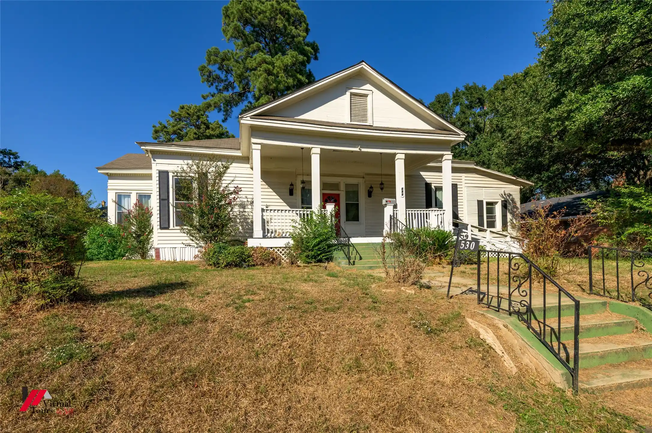 Single family home for sale at 530 Kirby Pl, Shreveport, LA 71104 | MLS# 21394791