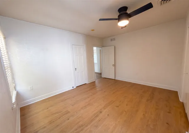 Photo 3 of Single family home for sale at 1113 S Sylvan Ave, Palestine, TX 75801 | MLS# 21397873 | Listing updated on 2026-09-29