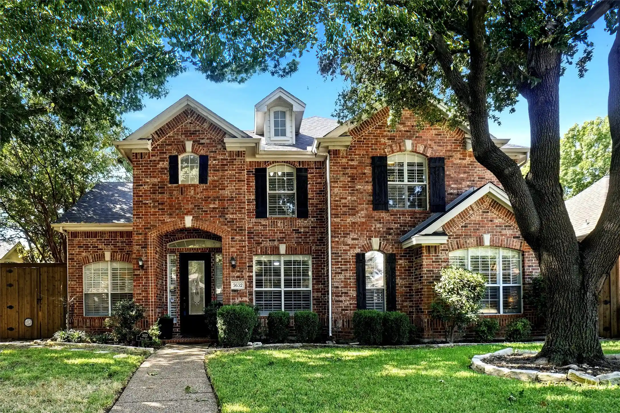 Photo 1 of Single family home for sale at 3632 Sable Ridge Dr, Dallas, TX 75287 | MLS# 21395313 | Listing updated on 2026-10-25