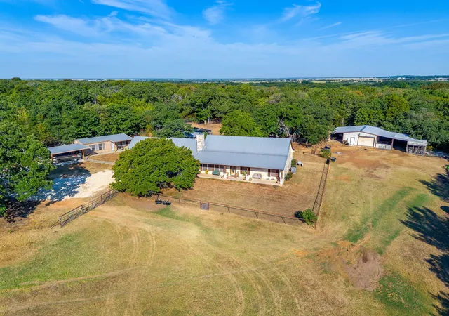Photo 1 of Land for sale at 3305 E Fm 916, Cleburne, TX 76031 | MLS# 21397550 | Listing updated on 2026-09-29