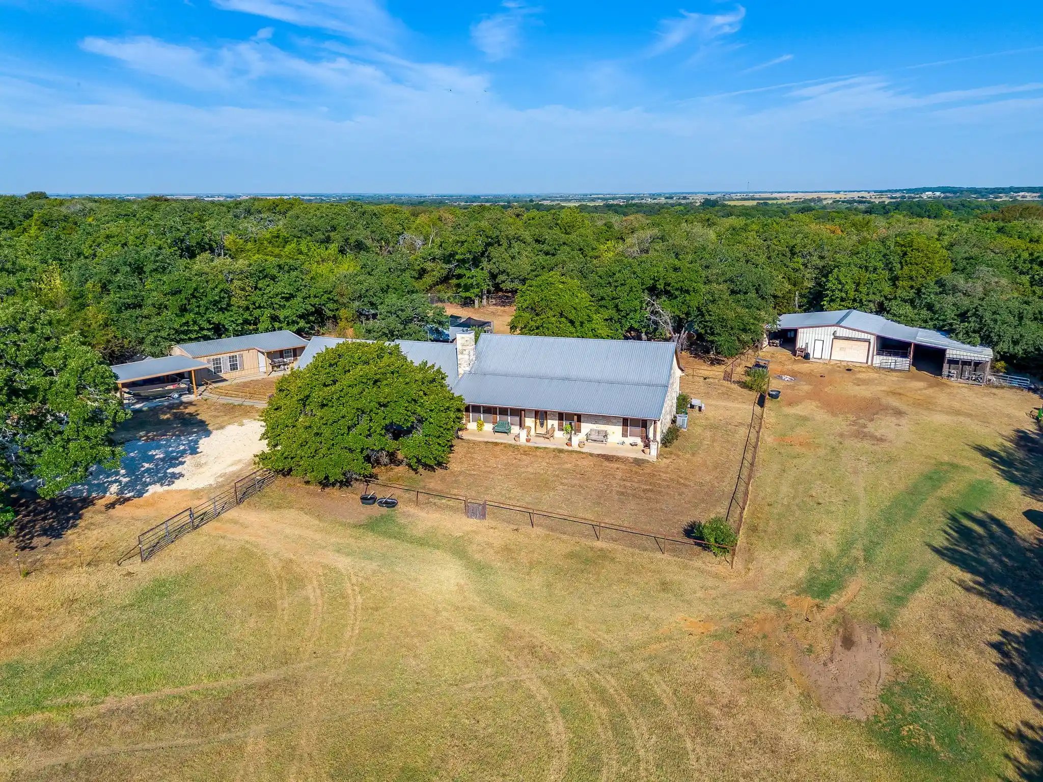 Land for sale at 3305 E Fm 916, Cleburne, TX 76031 | MLS# 21397550