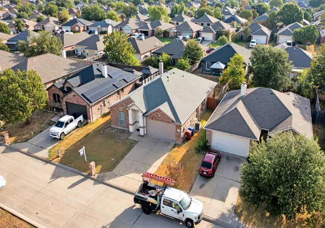 Photo 4 of Single family home for sale at 1616 Bob Dr, Royse City, TX 75189 | MLS# 21391978 | Listing updated on 2026-09-30