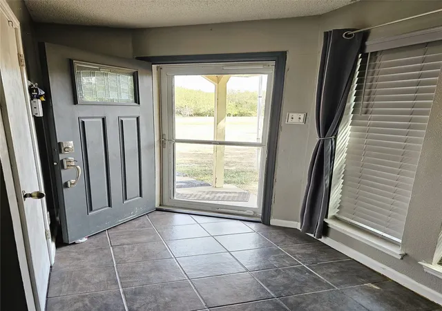 Photo 3 of Single family home for sale at 5118 Brookview Cir, Caddo Mills, TX 75135 | MLS# 21397714 | Listing updated on 2026-09-29