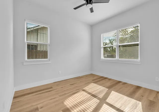 Photo 3 of Single family home for sale at 2731 Maurine F Bailey Way, Dallas, TX 75215 | MLS# 21397668 | Listing updated on 2026-09-29