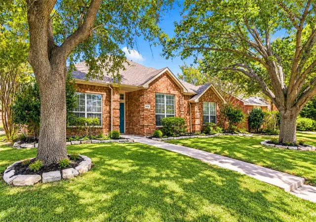 Photo 3 of Single family home for sale at 9510 Prestmont Pl, Frisco, TX 75035 | MLS# 21393253 | Listing updated on 2026-10-06