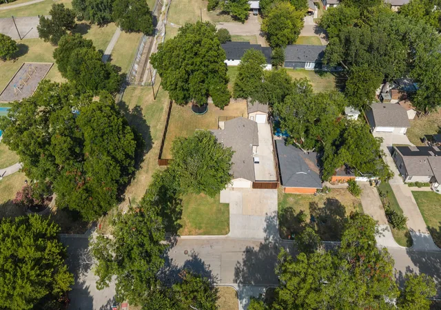 Photo 2 of Single family home for sale at 2801 Rosebud Ln, Richland Hills, TX 76118 | MLS# 21396698 | Listing updated on 2026-10-06