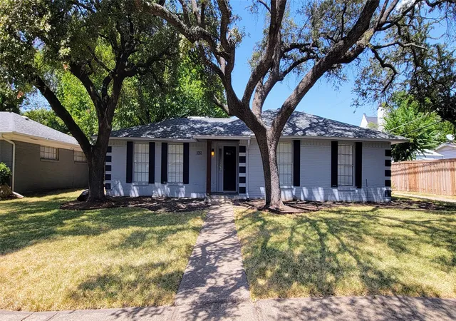 Photo 1 of Single family home for sale at 3353 Leahy Dr, Dallas, TX 75229 | MLS# 21394157 | Listing updated on 2026-10-05