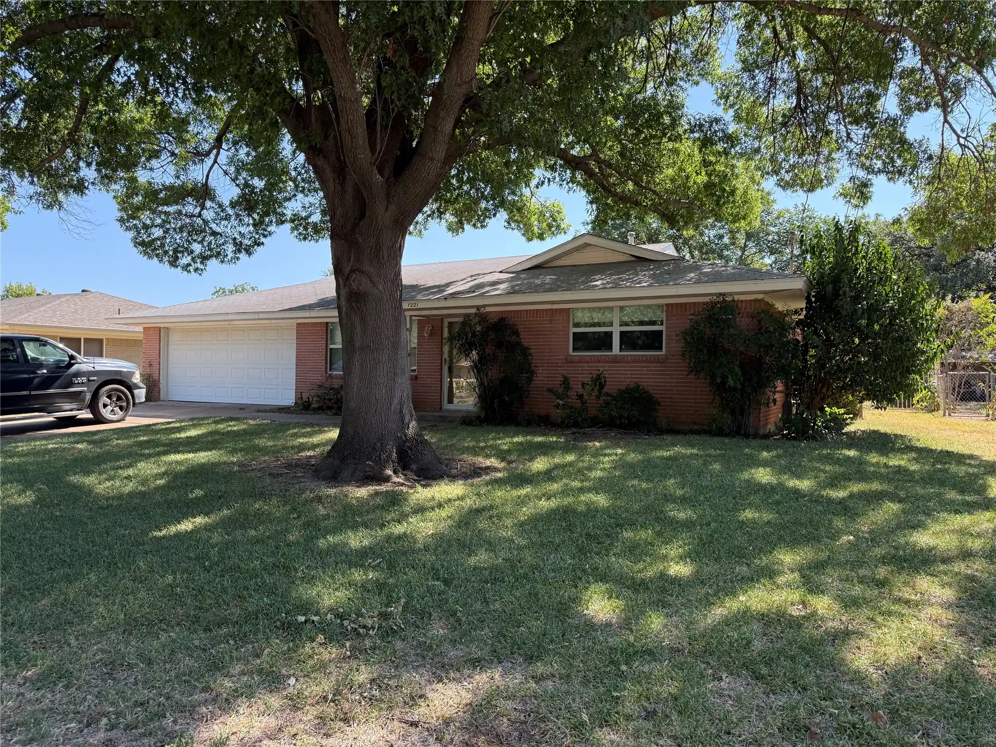 Single family home for sale at 1221 Wade Hampton St, Benbrook, TX 76126 | MLS# 21393136