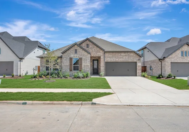 Photo 1 of Single family home for sale at 345 Kathryn Dr, Haslet, TX 76052 | MLS# 21397997 | Listing updated on 2026-10-29