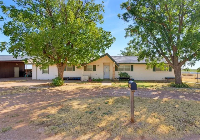 Photo 1 of Single family home for sale at 508 N Water St, Roby, TX 79543 | MLS# 21395099 | Listing updated on 2026-10-01