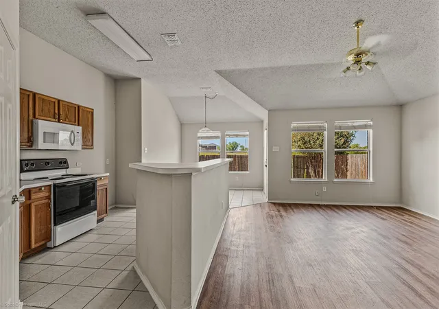 Photo 3 of Single family home for sale at 2011 Misty Holw Ct, Forney, TX 75126 | MLS# 21398114 | Listing updated on 2026-09-29