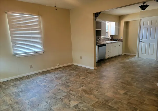 Photo 2 of Single family home for sale at 145 Us Hwy 82 Business, Avery, TX 75554 | MLS# 21397808 | Listing updated on 2026-09-29