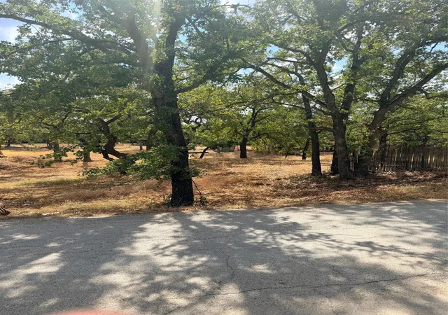 Photo 3 of Land for sale at 153 Catfish Trl, Bowie, TX 76230 | MLS# 21393843 | Listing updated on 2026-09-30