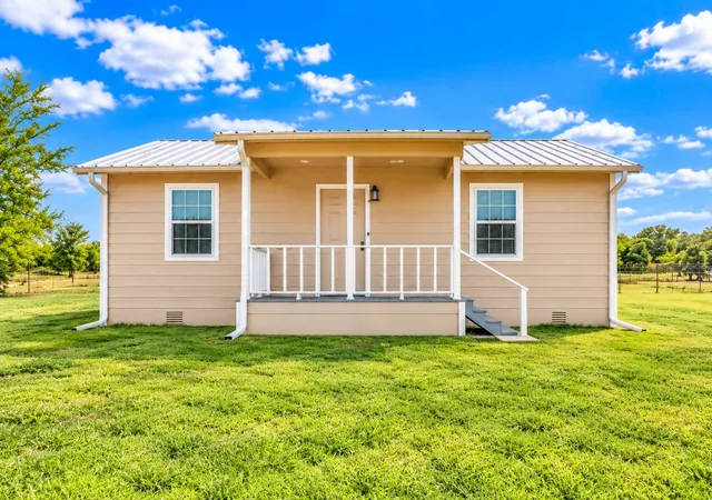 Photo 1 of Single family home for sale at 5259 County Rd 4604, Commerce, TX 75428 | MLS# 21394340 | Listing updated on 2026-09-29