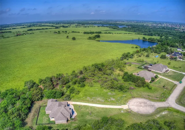 Photo 2 of Land for sale at Tbd Austin Cir, Rockwall, TX 75032 | MLS# 21398303 | Listing updated on 2026-09-29