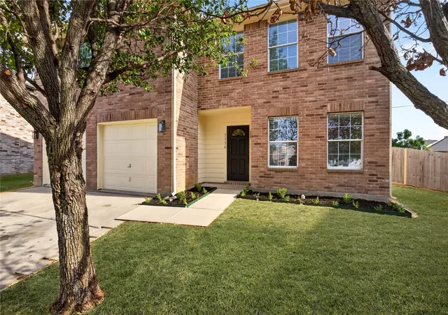 Photo 2 of Single family home for sale at 1336 Kiwi Ct, Grand Prairie, TX 75051 | MLS# 21397950 | Listing updated on 2026-10-11