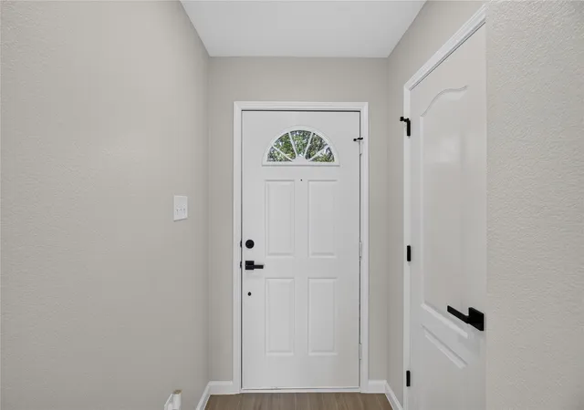 Photo 3 of Single family home for sale at 1336 Kiwi Ct, Grand Prairie, TX 75051 | MLS# 21397950 | Listing updated on 2026-10-11