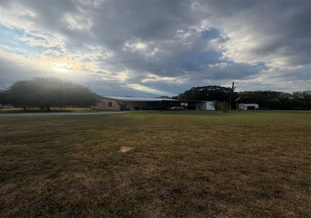 Photo 20 of Manufactured home for sale at 1150 Lamkin Rd, Mineral Wells, TX 76067 | MLS# 21391117 | Listing updated on 2026-10-06