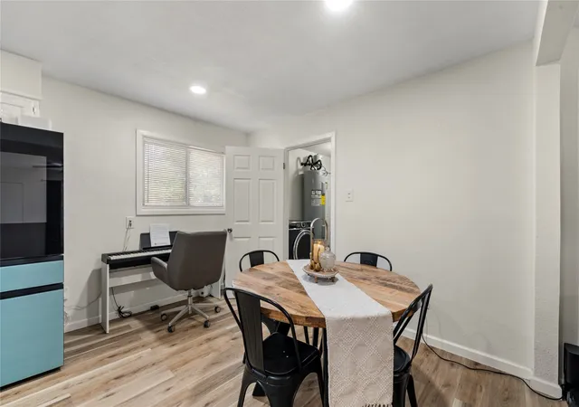 Photo 4 of Single family home for sale at 140 Shirley Dr, Waco, TX 76705 | MLS# 21398400 | Listing updated on 2026-09-29