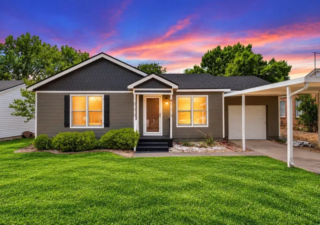 Single family home for sale at 905 S Tyler, McGregor, TX 76657 | MLS# 21395633