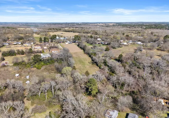 Photo 1 of Single family home for sale at 605 Dallas St, Winona, TX 75792 | MLS# 21398414 | Listing updated on 2026-09-29