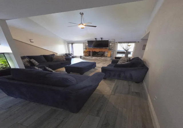 Photo 3 of Single family home for sale at 8626 Berryvine Dr, Missouri City, TX 77489 | MLS# 21398407 | Listing updated on 2026-10-09