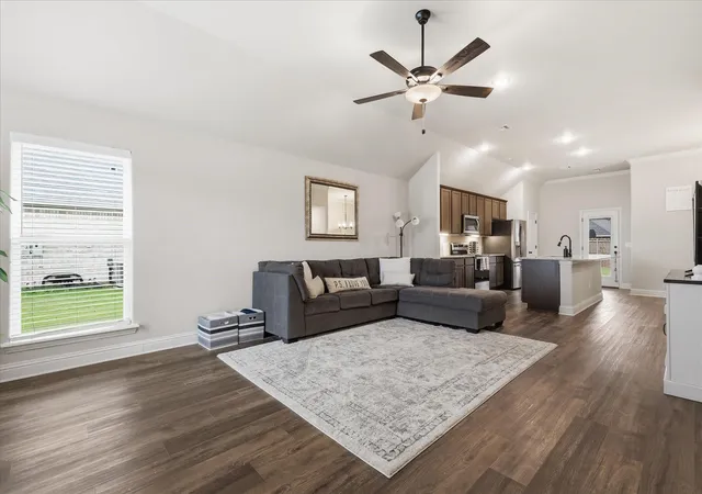 Photo 3 of Single family home for sale at 2120 Gabriel Dr, Sherman, TX 75092 | MLS# 21398358 | Listing updated on 2026-09-29