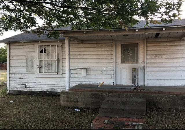 Photo 1 of Single family home for sale at 3331 Sylvan Ave, Dallas, TX 75212 | MLS# 21377045 | Listing updated on 2026-09-29