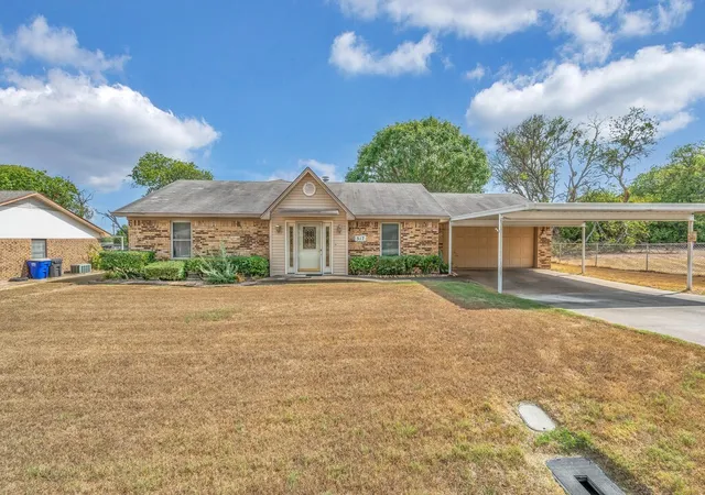 Photo 1 of Single family home for sale at 317 Williams Rd, Lorena, TX 76655 | MLS# 21390881 | Listing updated on 2026-09-29