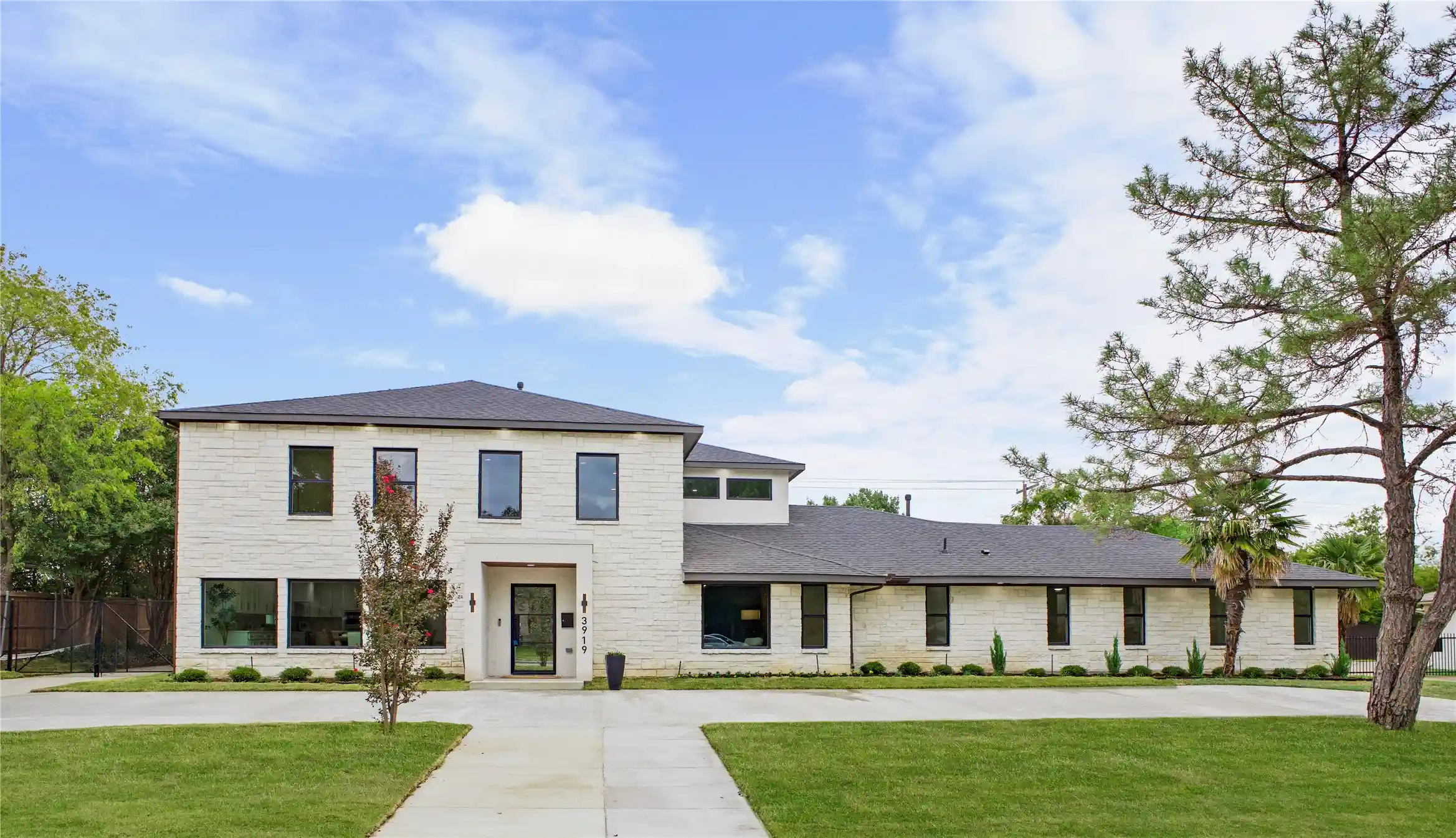 Photo 1 of Single family home for sale at 3919 Goodfellow Dr, Dallas, TX 75229 | MLS# 21374111 | Listing updated on 2026-10-30