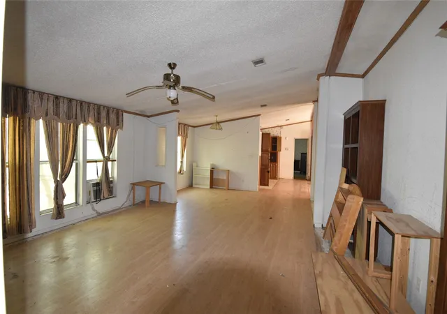 Photo 3 of Manufactured home for sale at 8925 Sebastian Rd, Keithville, LA 71047 | MLS# 21378619 | Listing updated on 2026-09-29