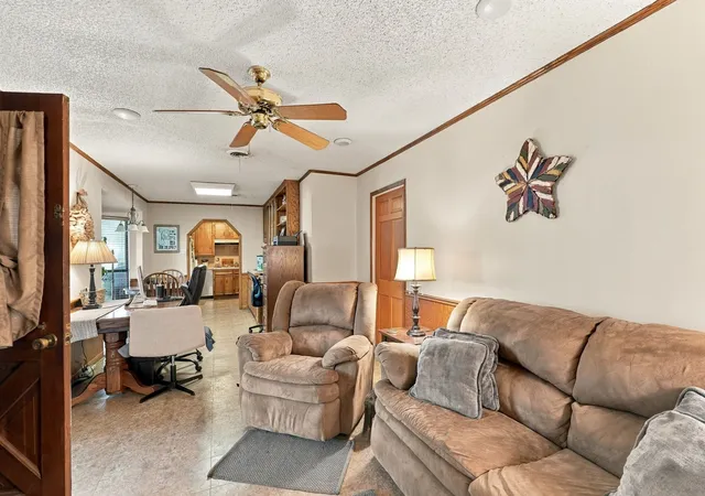 Photo 3 of Single family home for sale at 30 Mill Ct, Abilene, TX 79603 | MLS# 21398354 | Listing updated on 2026-10-06